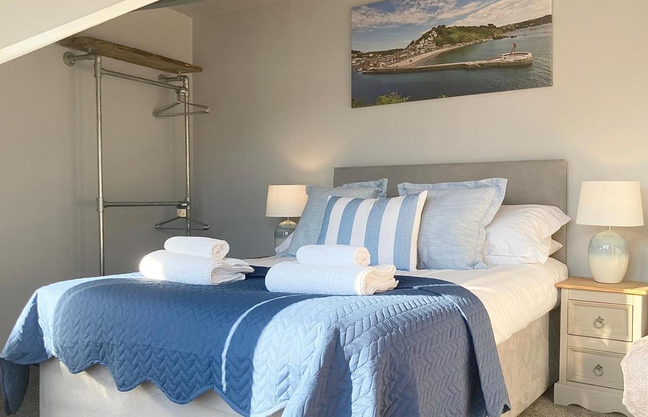 Looe With A View - Entire Apartment With Free Allocated Parking 外观 照片